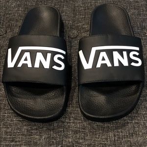 Vans slides